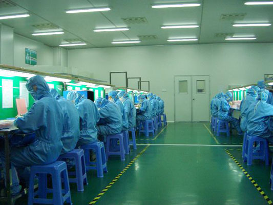 How to prevent particulate pollution in a clean room?